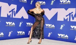 黑颜色裙子爆料视频在线观看,热门爆料视频在线观看全解析